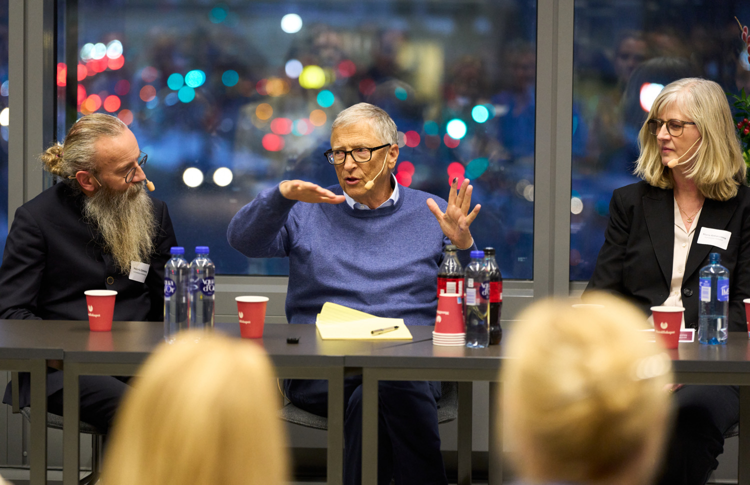 Bill Gates Visits KI’s Alzheimer’s Researchers