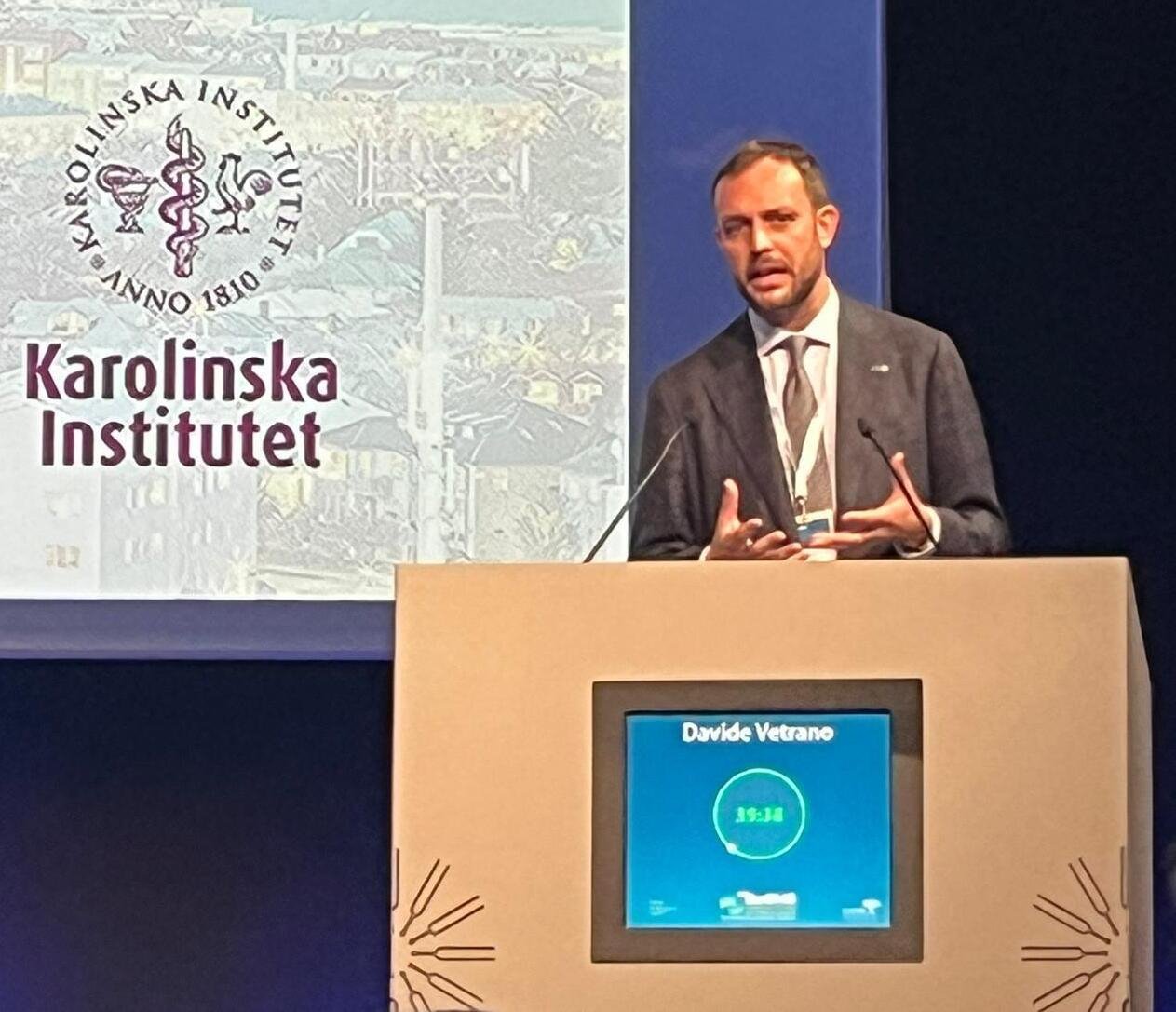Davide Liborio Vetrano speaks at the congress.