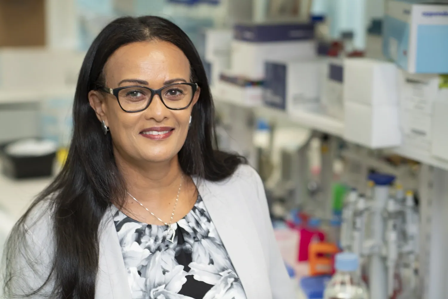 Portrait of Eleni Aklillu in the lab.