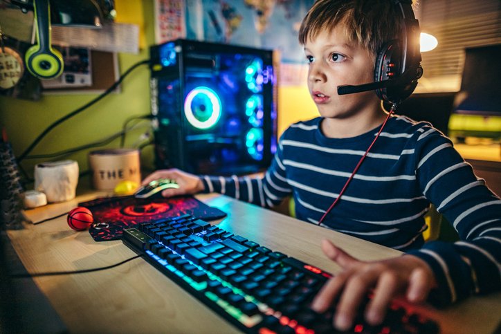 Playing Videogames Could Boost Your Child's Intelligence, Study