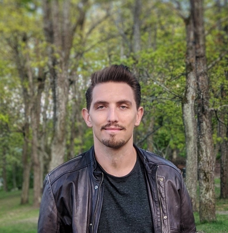 Portrait photo of Hugo Zeberg, researcher at the Department of Neuroscience, Karolinska Institutet, and Max Planck Institute for Evolutionary Anthropology.