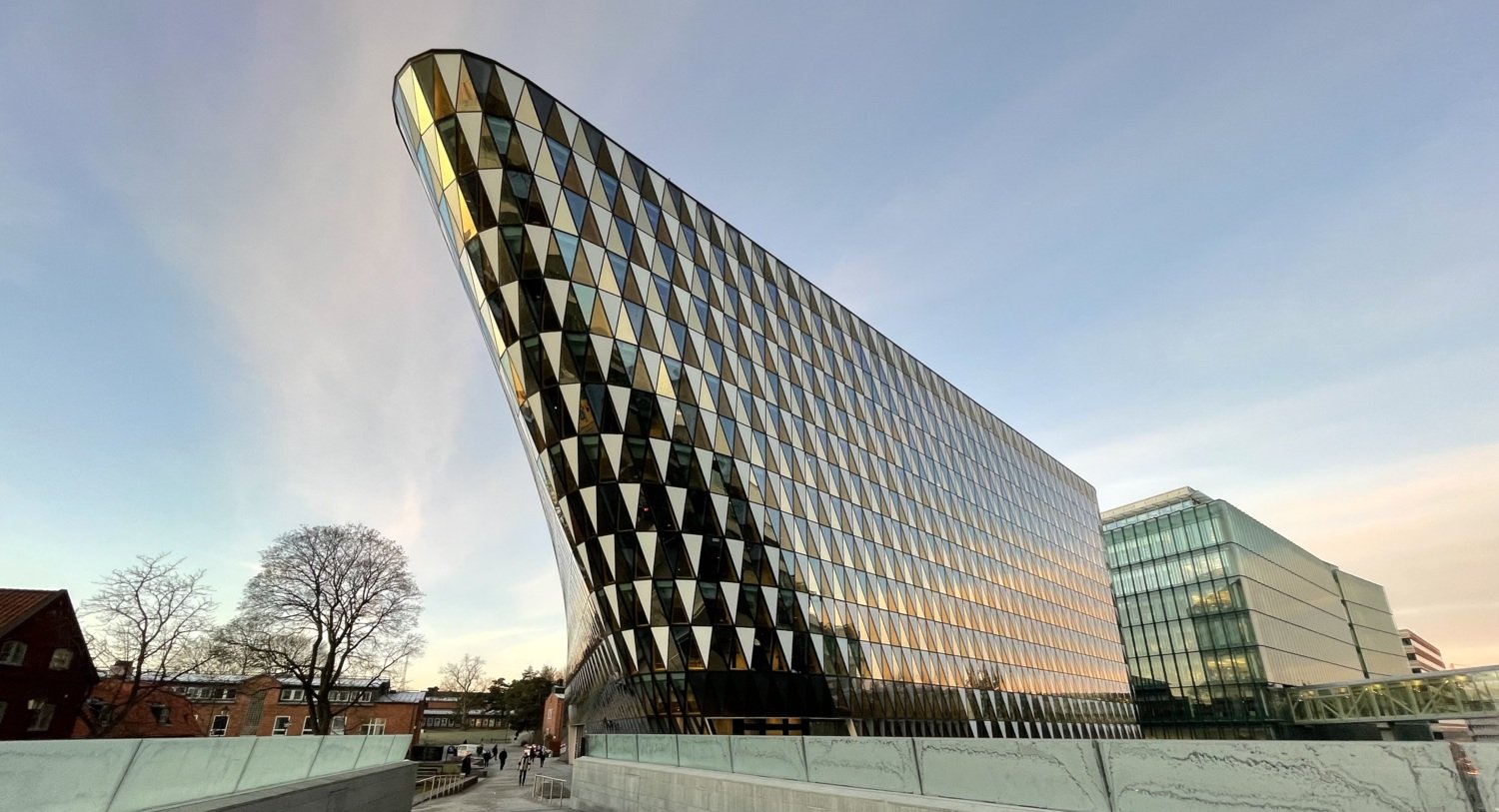 Photo taken from the hospital side.