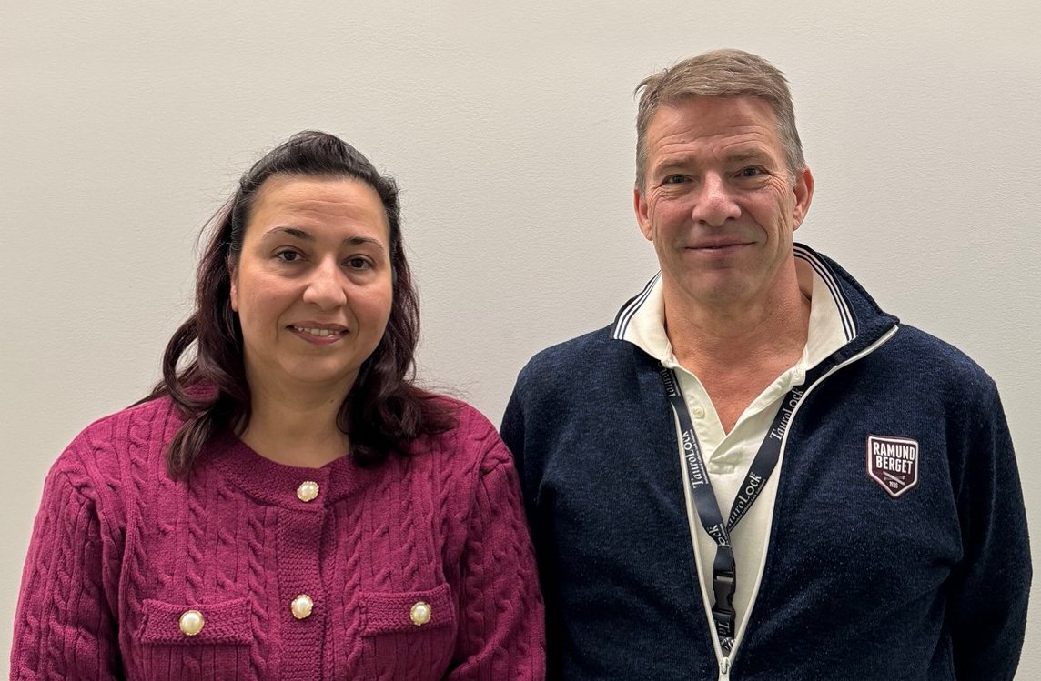 Portrait of two researchers