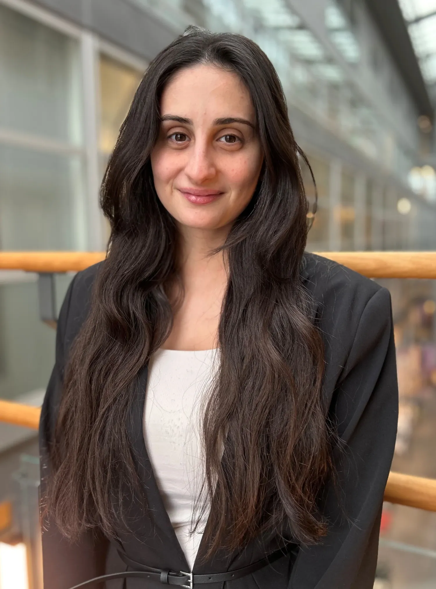 Portrait photo of Lydia Kourieh at the Department of Laboratory Medicine.