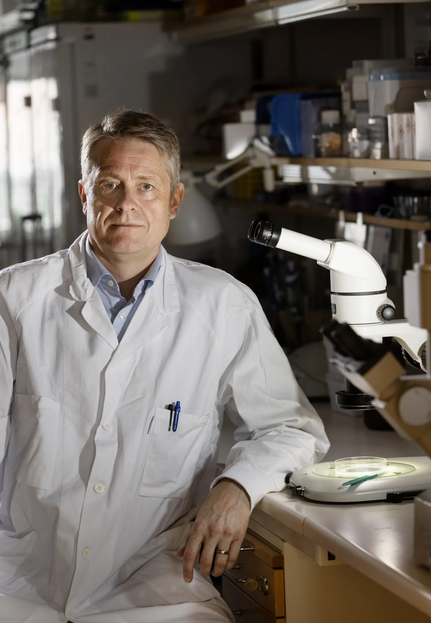 Portrait of Ola Nilsson in lab environment.