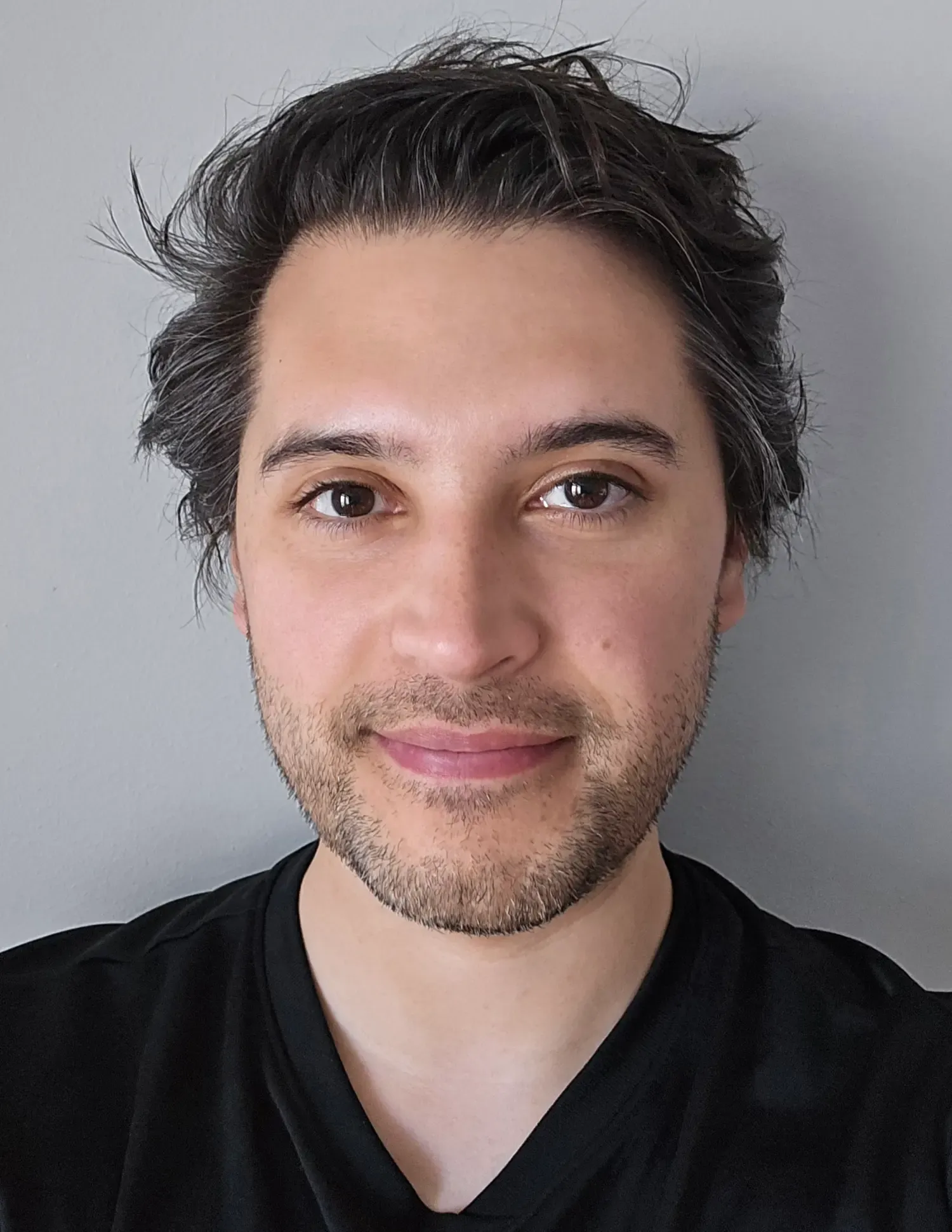 portrait image of Renzo Lanfranco