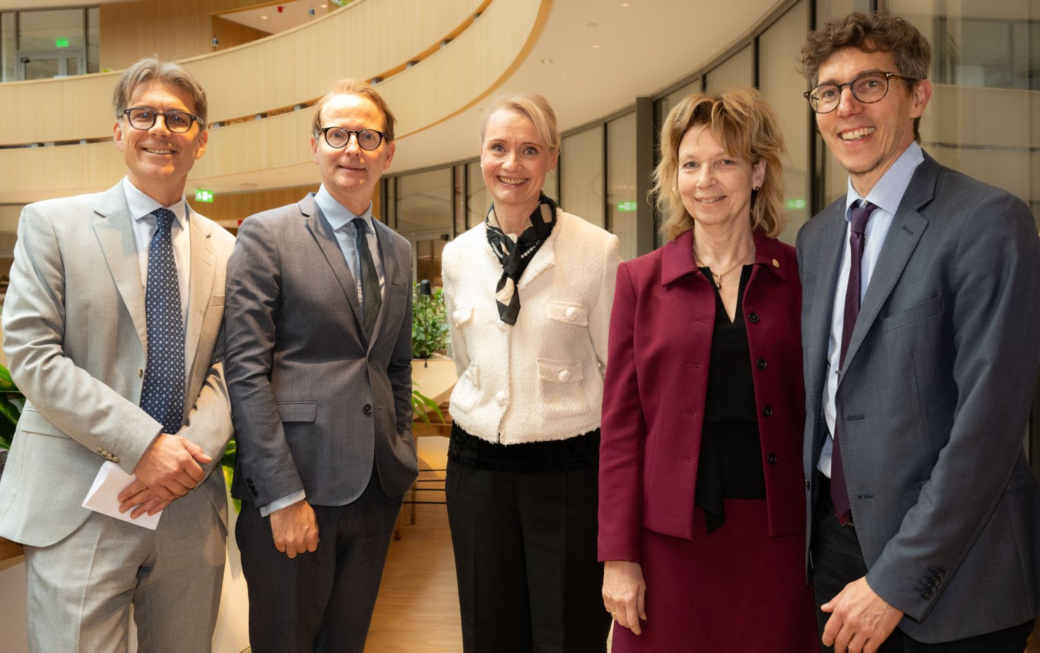 Researchers, policymakers, and representatives from industry and international organizations gathered for the Vaccines for All high-level meeting.