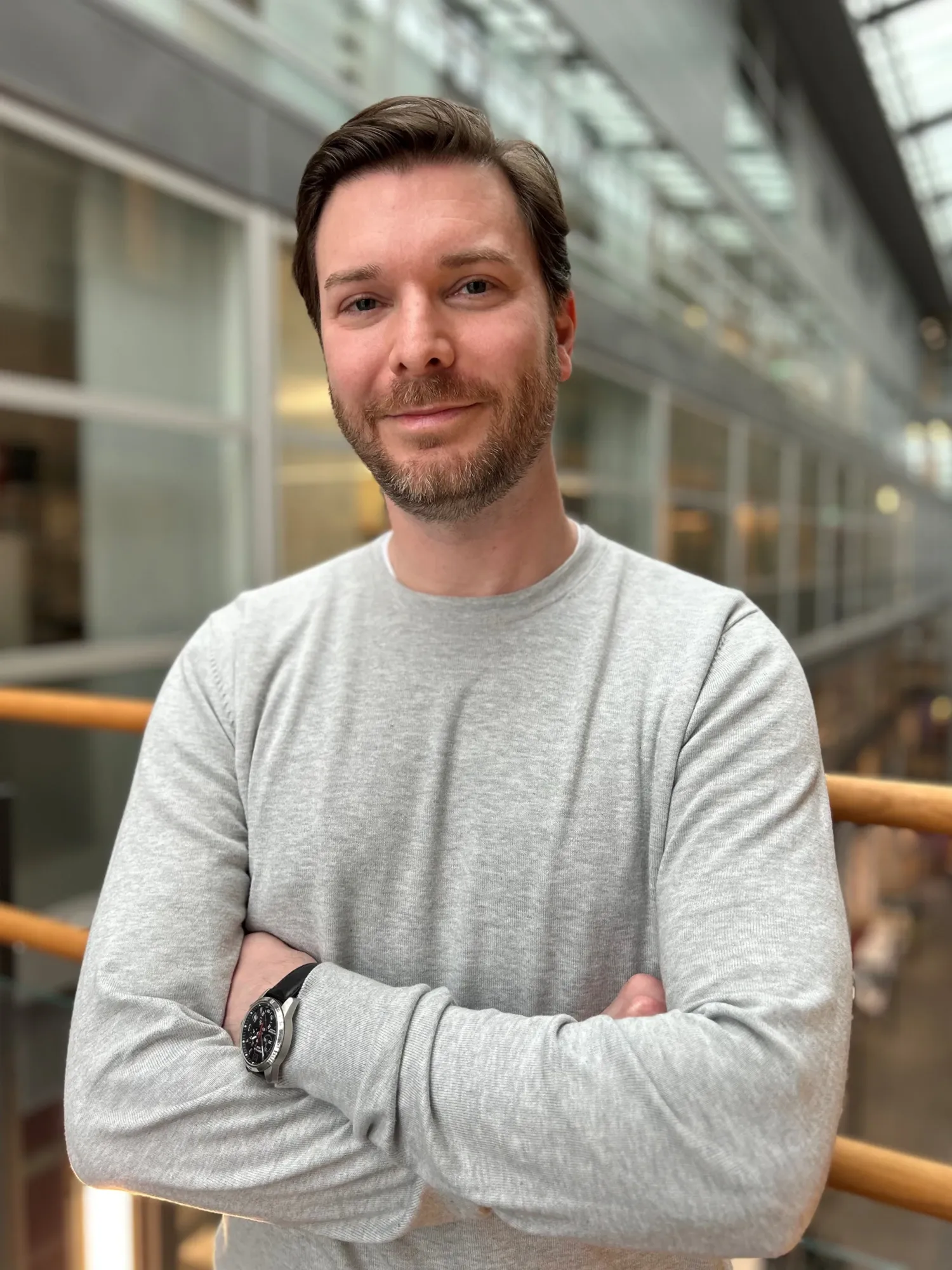 Portrait photo of Victor Hansson at the Department of Laboratory Medicine.