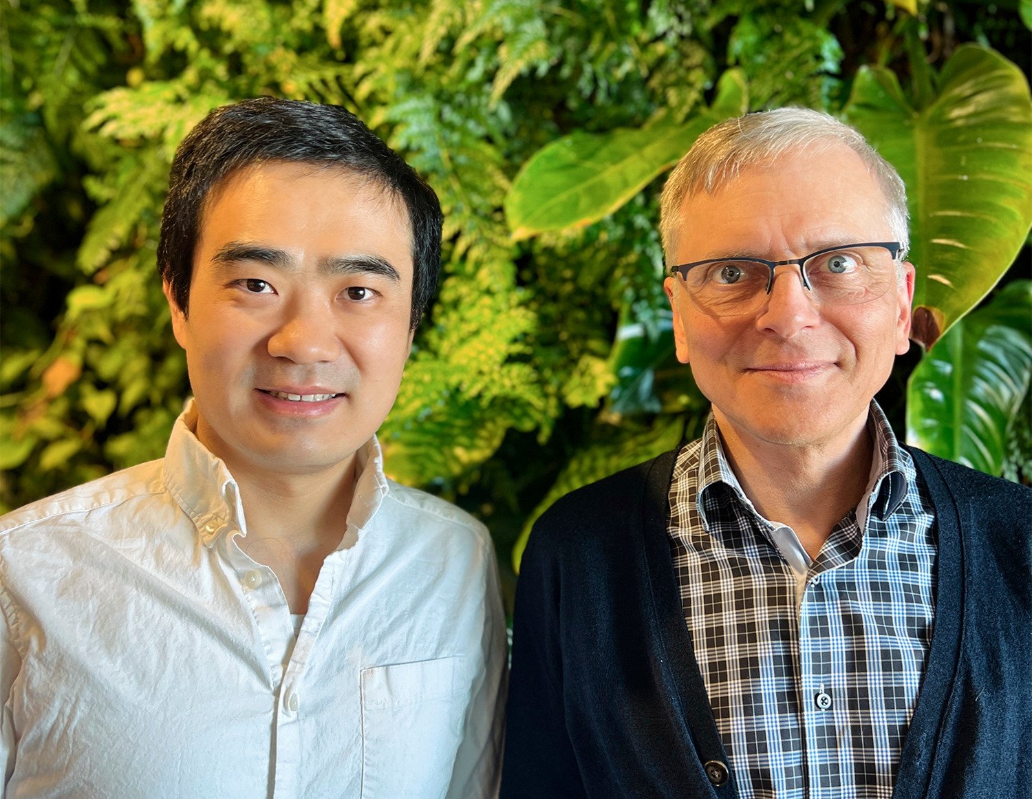 Yizhou Hu and Patrik Ernfors