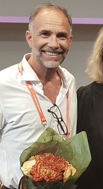 Picture of Nicolas Pejovic at award ceremony