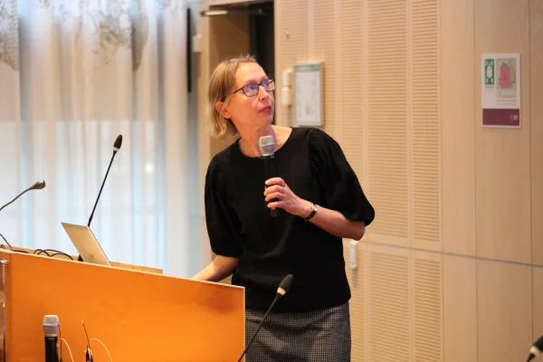 Erica Jonsson Laukka speaking at the seminar